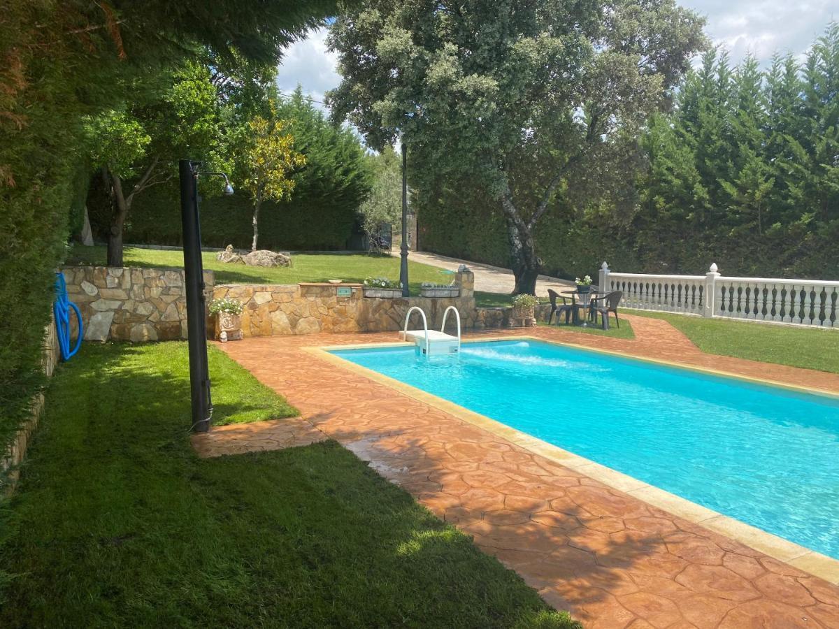 Villa El Magnolio Santa Cruz de Pinares Exterior foto